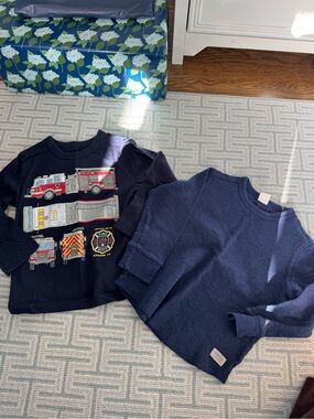 GAP Navy Long-Sleeve Set with Fire Truck Graphic